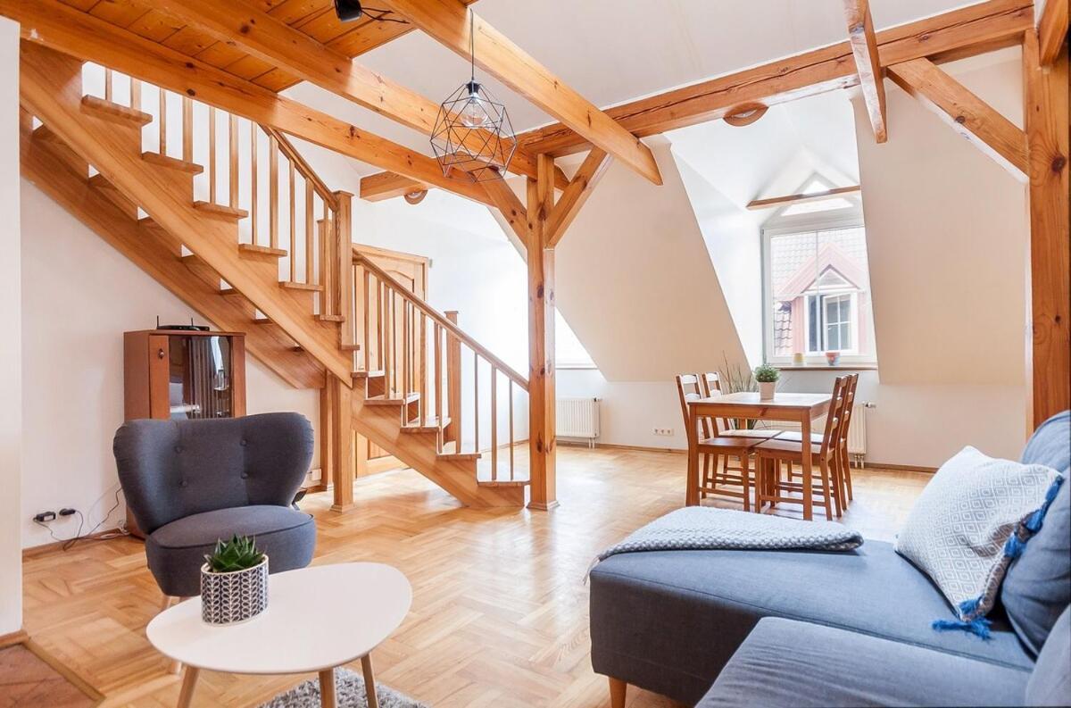 Old Town With 3 Bedrooms By Urban Rent Vilnius
